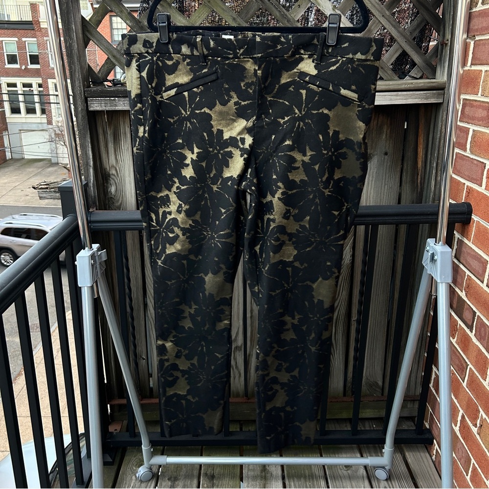Gap Gold and Black Skinny Pants 20 NWOT
